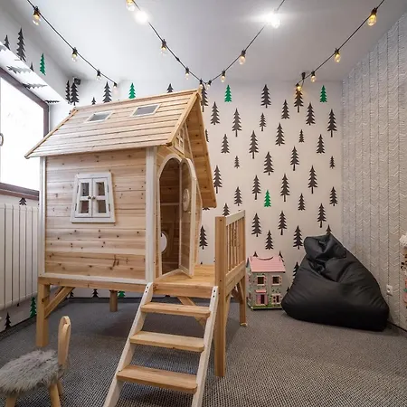 Silverton - Ping Pong, Pilkarzyki W Obiekcie Bialka Tatrzanska