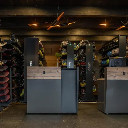 Silverton - Ping Pong, Pilkarzyki W Obiekcie Oda ve Kahvaltı 3*